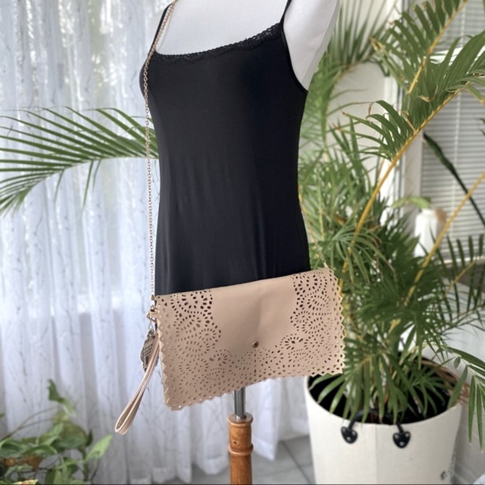 Shoulder Clutch Wristlet Crossbody Bag - Picture 2 of 9